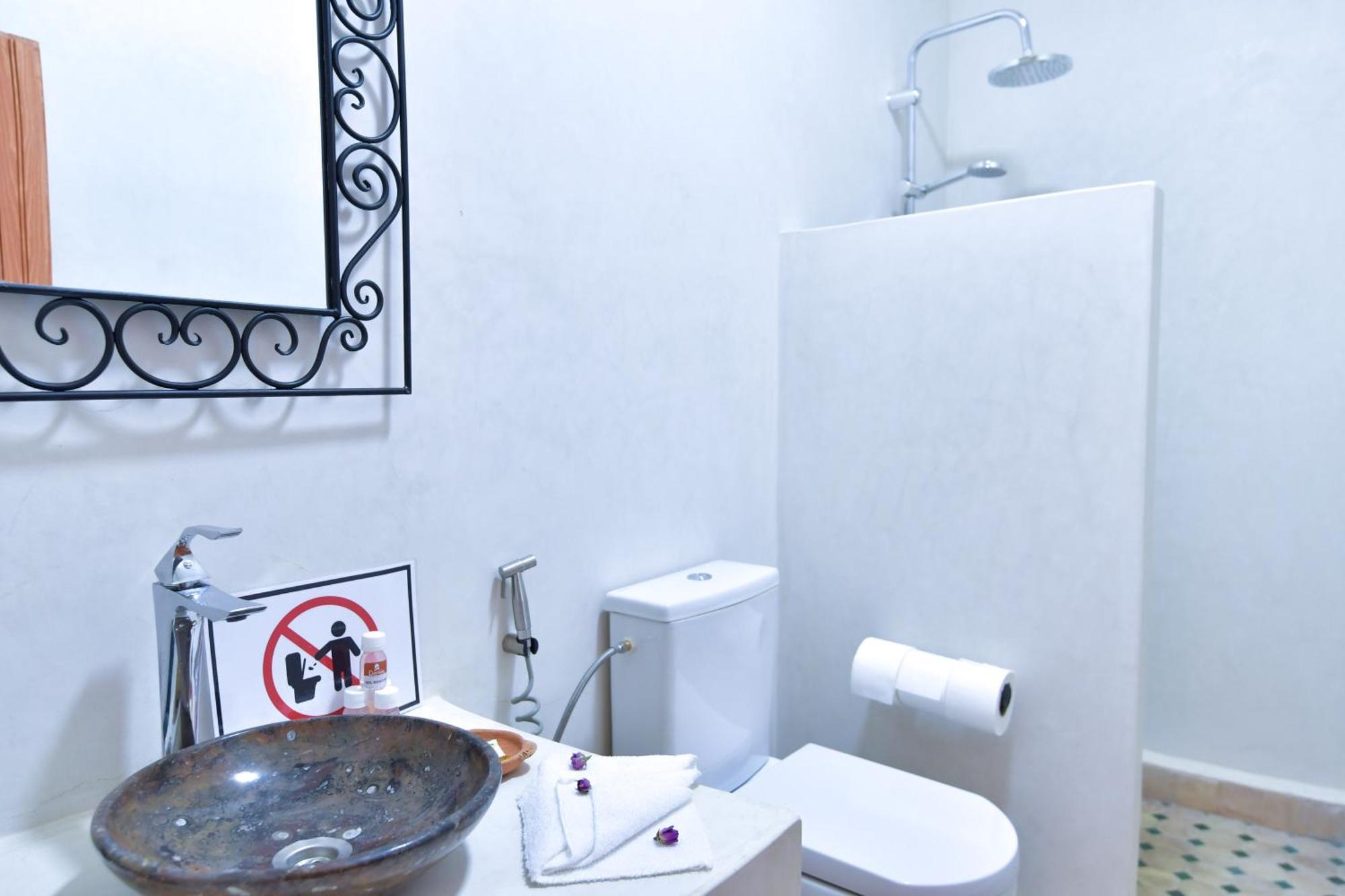 Dar Chams Ouarzazate Hotel Екстериор снимка