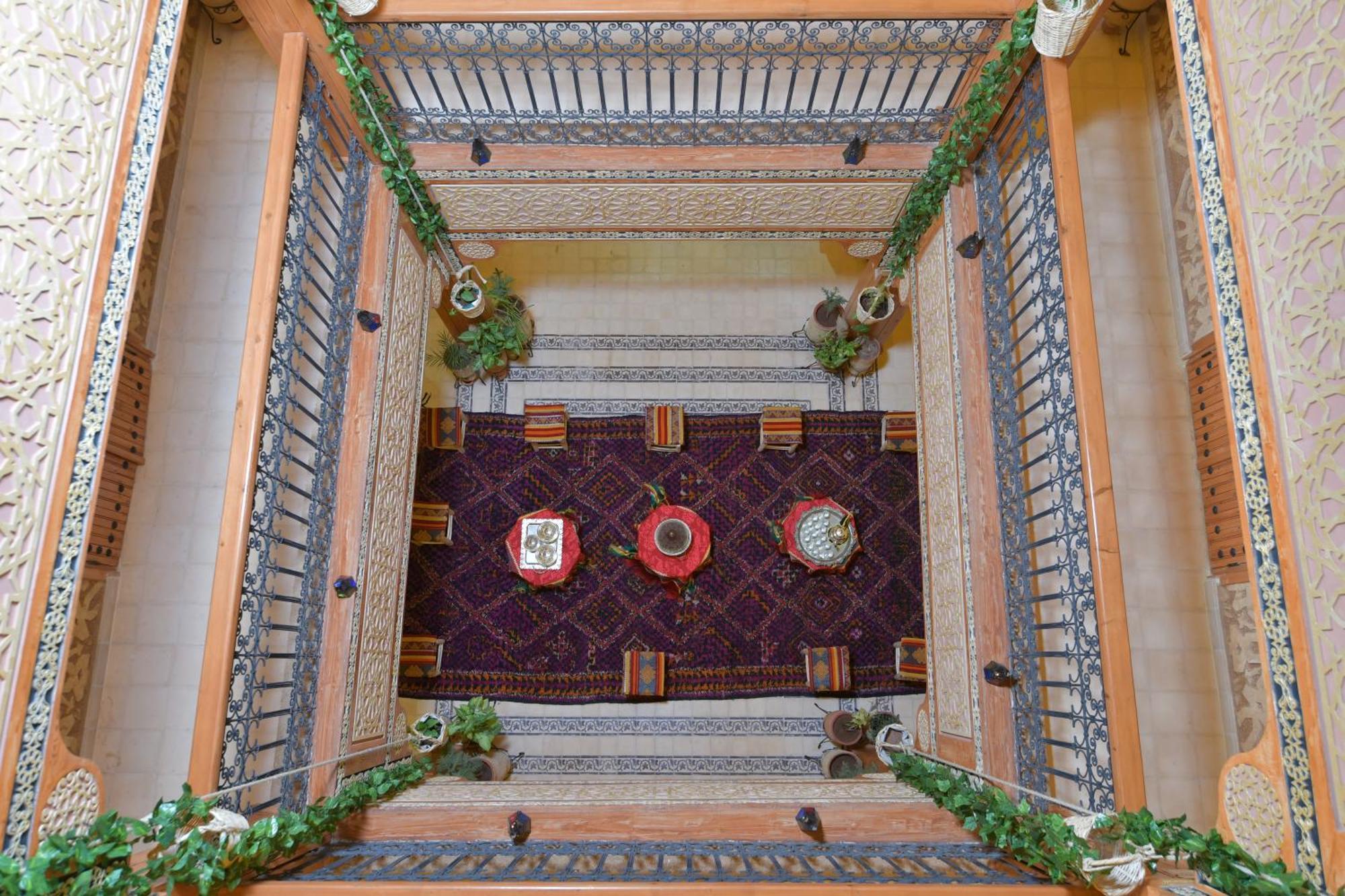 Dar Chams Ouarzazate Hotel Екстериор снимка