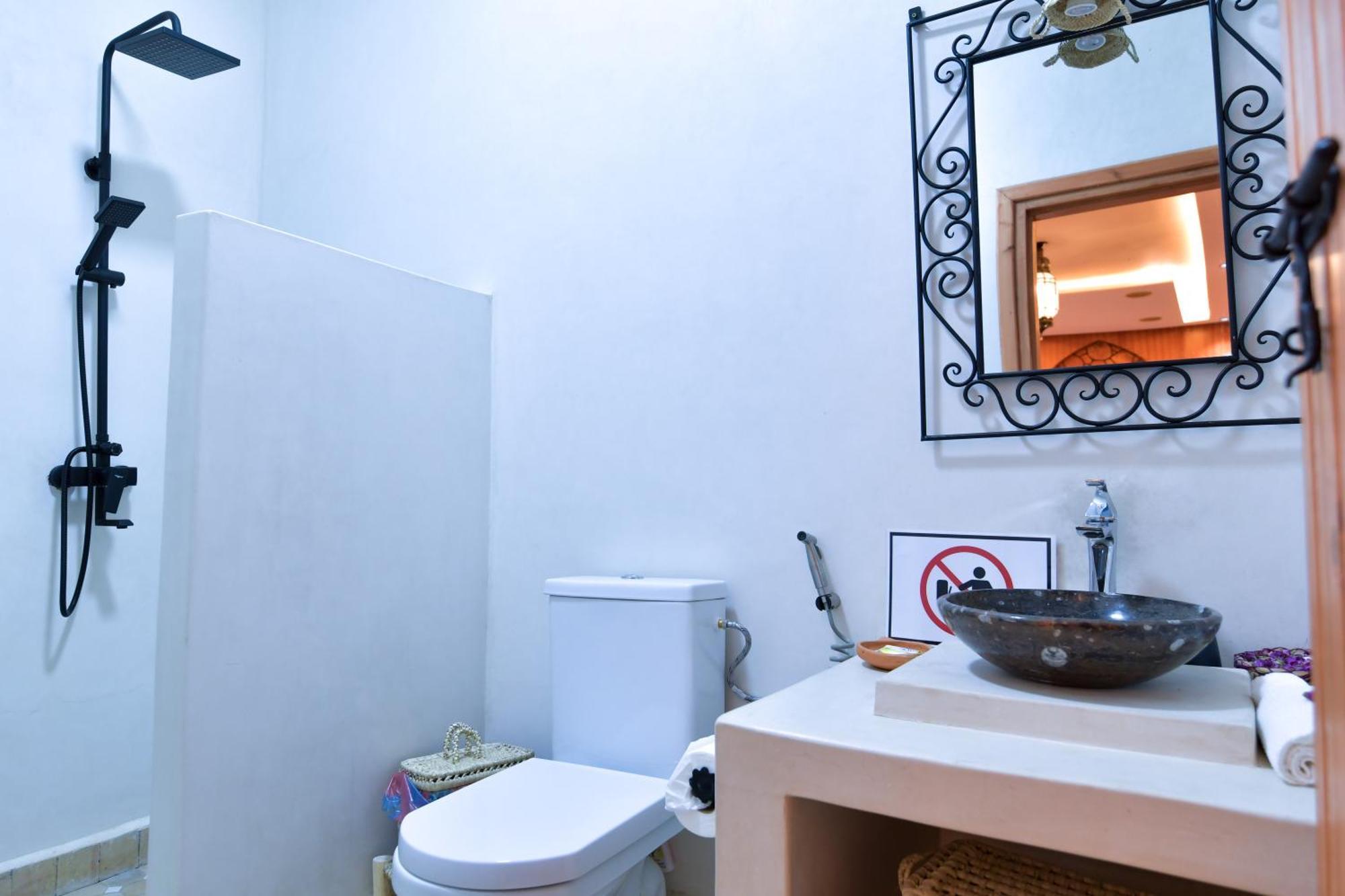 Dar Chams Ouarzazate Hotel Екстериор снимка